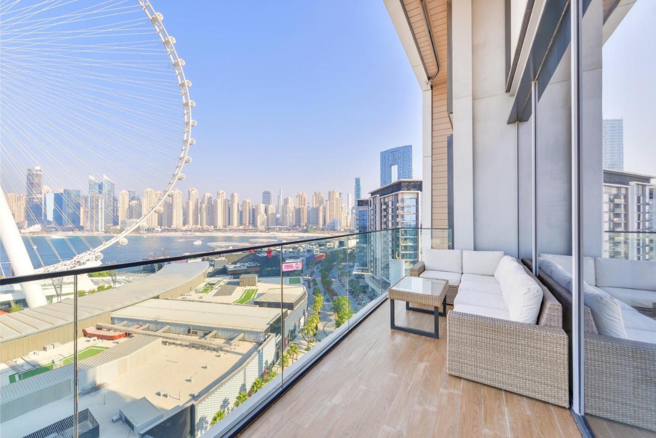 Appartement Lavish & Equipped Oceanfront 2 Bedroom Facing Ain Dubaï